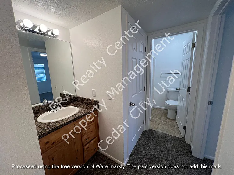 576 W 1045 N #A9 — Photo 13