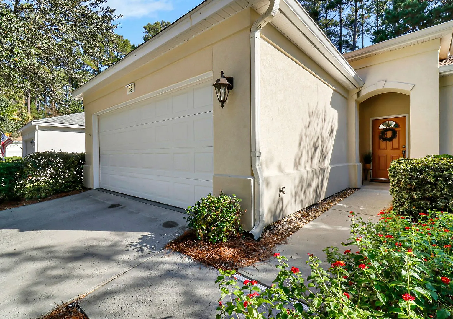 Exceptionally Beautiful - Sun City First Story Home — Photo 2