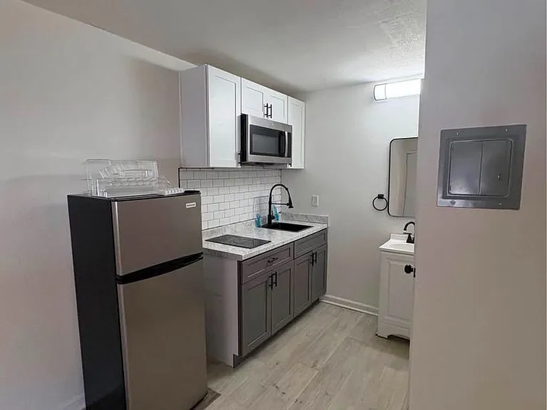 Cherokee- Dellwood Road Apartments — Photo 5