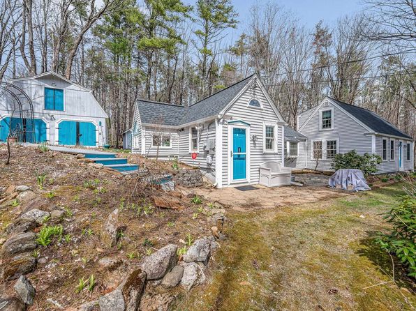8 Putnam Hill Road, Wilton, NH 03086