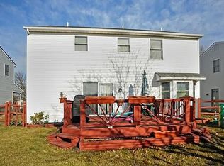 121 Gentry Dr, Perkasie, PA 18944