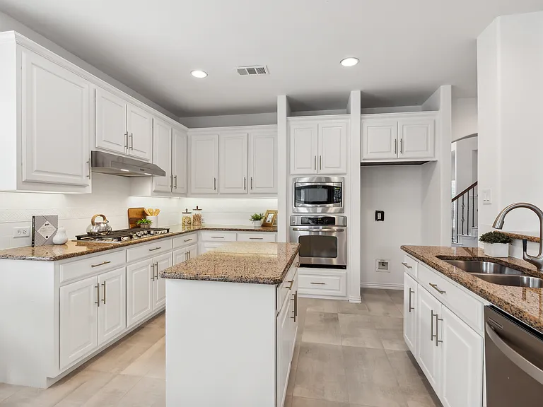 5637 Belton Ln — Photo 14