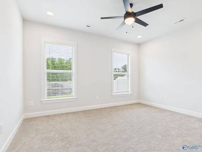 15573 Bees St — Photo 16