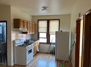 25-29 44th St #3, Astoria, NY 11103