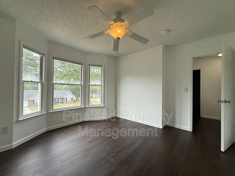 7179 Mazarron Dr — Photo 32