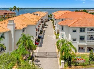1340 Bayshore Blvd #406, Dunedin, FL 34698