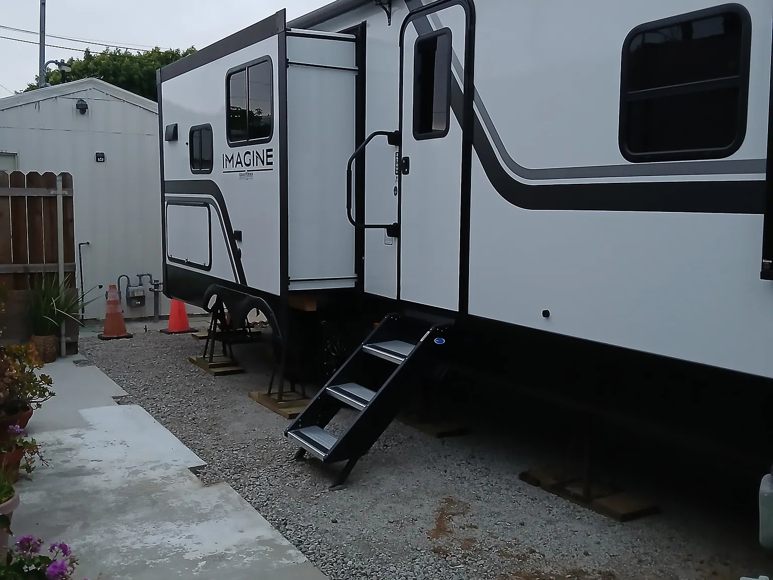 The Palms Mobile Home Park — Photo 4