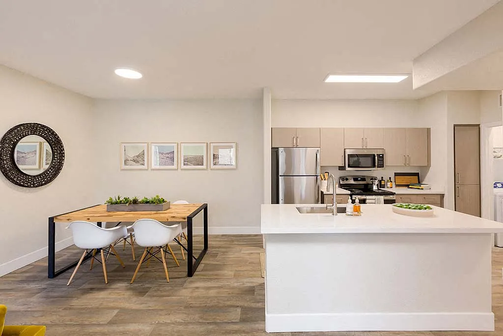 Adobe Ridge — Photo 3