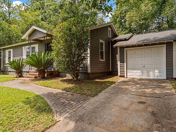 3rd image of 1132 Spottswood Dr