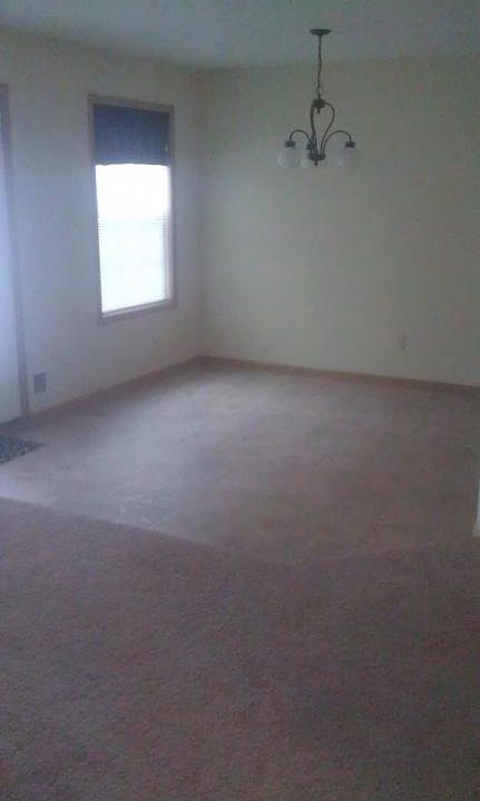 2nd image of 832 Fairfield Pl NW