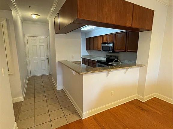 4th image of 3218 Veterans Memorial Pkwy #2310
