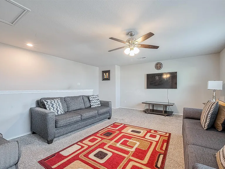 21311 Orono Heights Trl — Photo 31