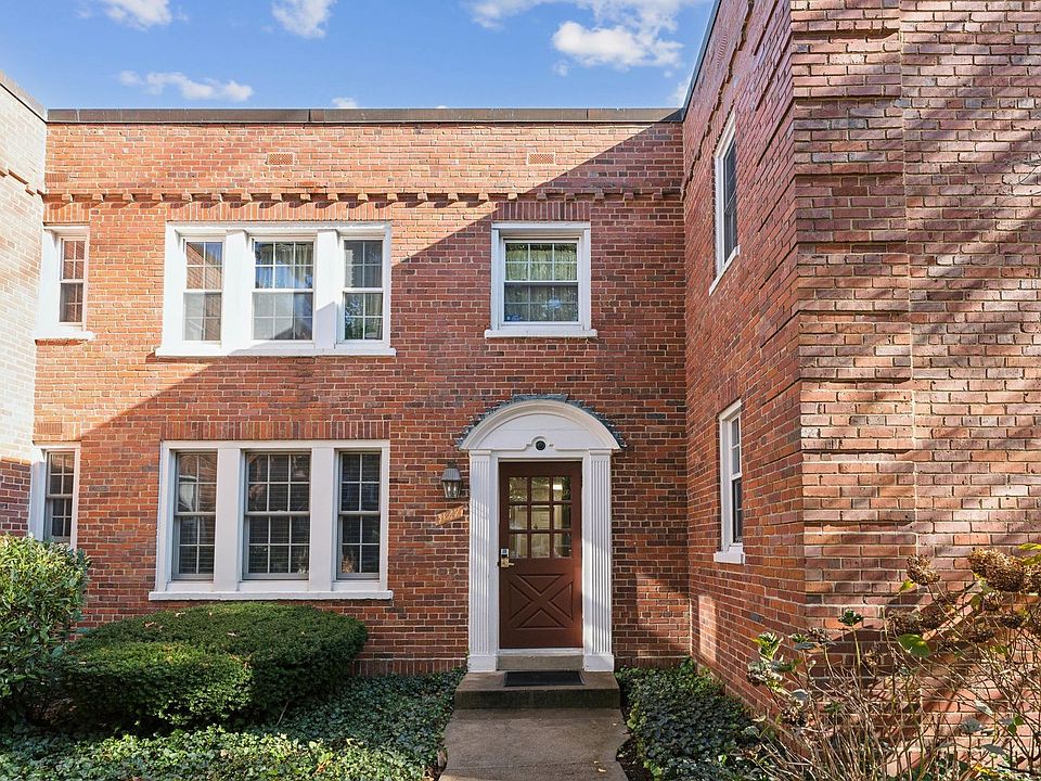 1st image of 1847 Wilson Blvd APT 360