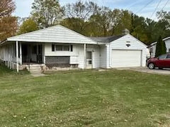 613 S Main St, Ovid, MI 48866