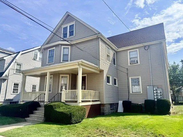 55 Glover Ave #5