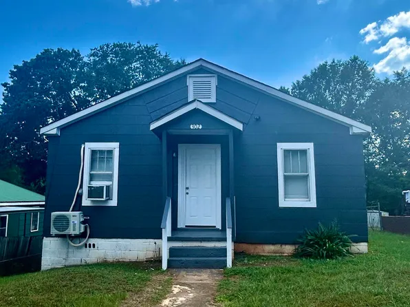 302 Lucius Dr, Anniston, AL 36201