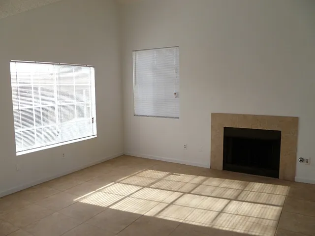 22452 Chaparral Ln — Photo 8