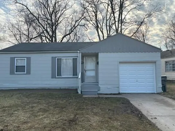 1282 W River Park Dr, Inkster, MI 48141