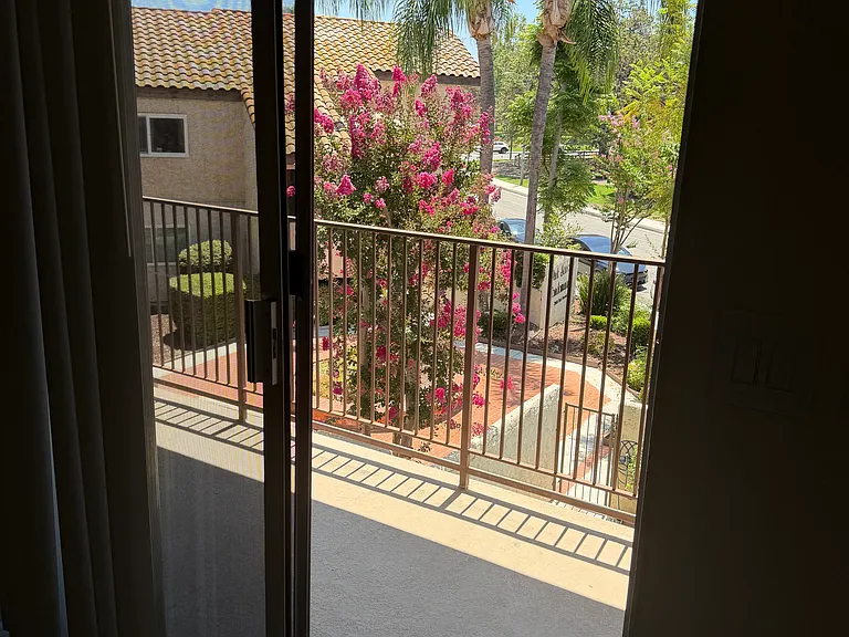 23401 Park Sorrento #22 — Photo 3