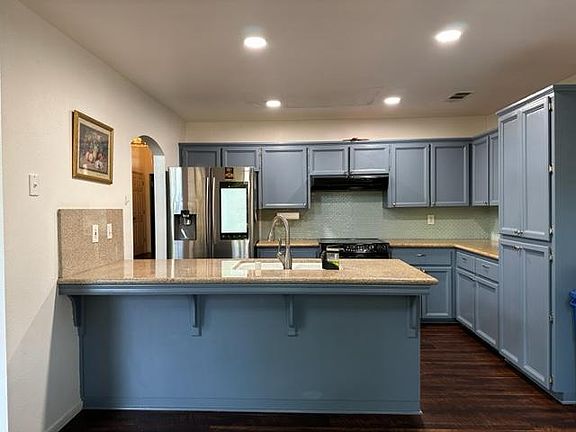 5th image of 1902 E Richmond Ave