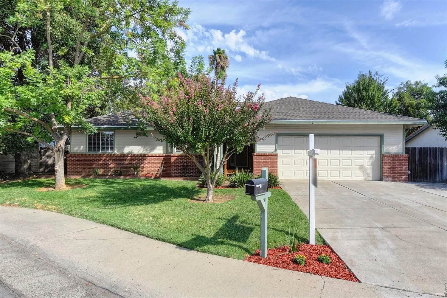 8917 Clancys Ct photo 1