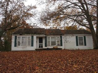 504 Evergreen St, Dresden, TN 38225