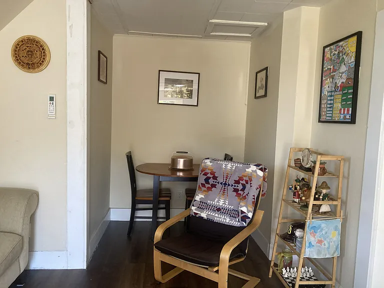 612 E Magnolia St #201 — Photo 8