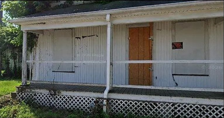 1st image of 1045 Orange St #2