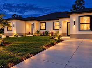 2426 Mae Ave S, Lehigh Acres, FL 33973