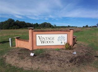 110 Vintage Woods Ct, Shelby, NC 28150