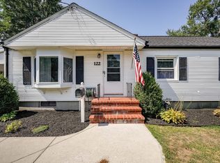 122 Drexel St, Springfield, MA 01104