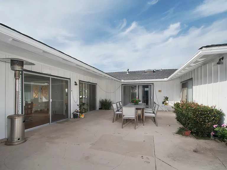 1375 Muirlands Vista Way — Photo 24