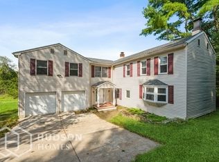 328 Tunnel Rd, Asbury, NJ 08802