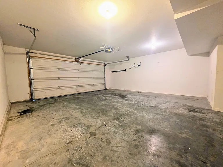 606 Highland Ridge Dr #1 — Photo 12