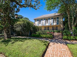 1316 Valence St, New Orleans, LA 70115