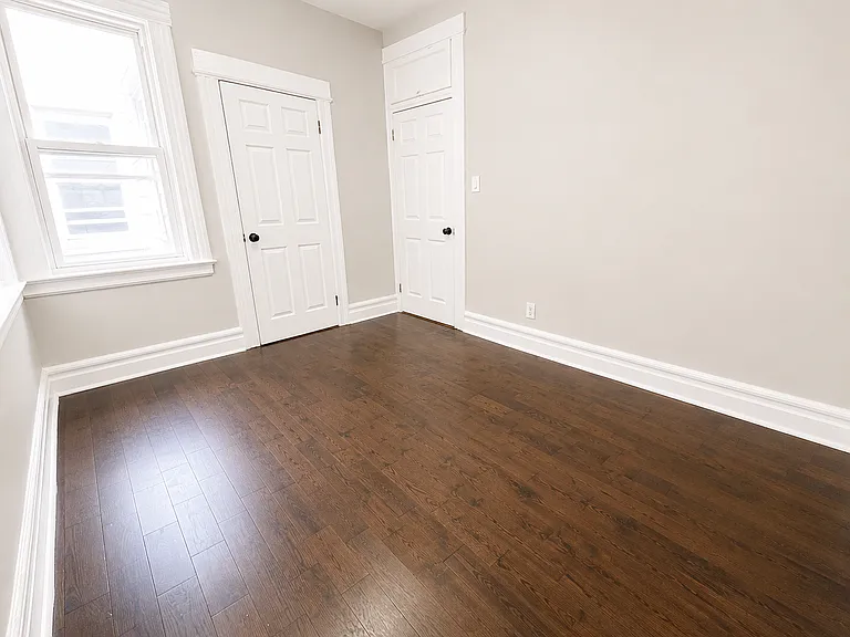 61 Stuyvesant Ave #2 — Photo 8