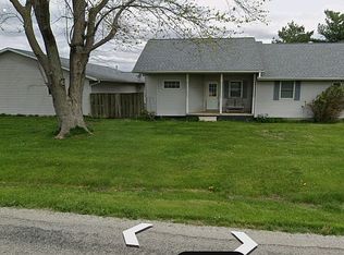13011 Mechanicsburg Blacktop Rd, Mechanicsburg, IL 62545