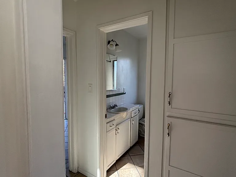 5609 Meridian St — Photo 6