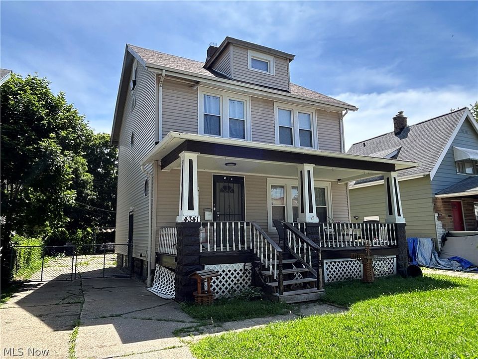 1st image of 4341 W 132nd St