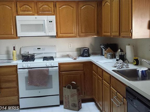 3rd image of 6103 Wigmore Ln Unit M