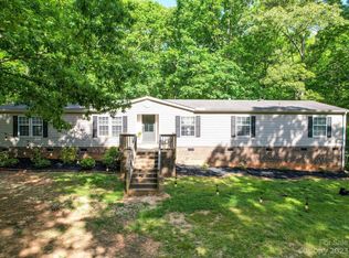 4610 Bobcat Dr, Fort Lawn, SC 29714