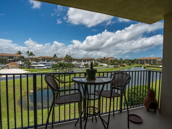 901 SEAFARER Circle #306, Jupiter, FL 33477