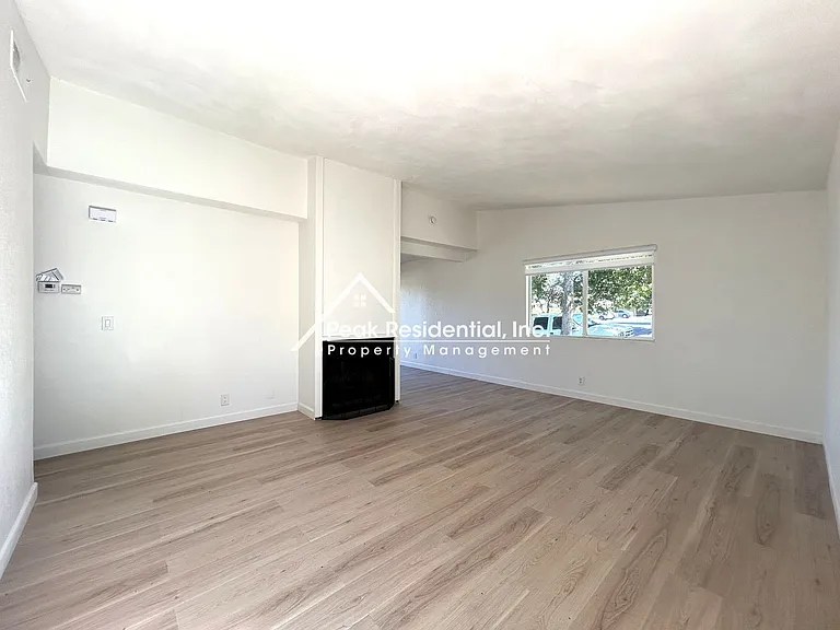 6328 Bonham Cir — Photo 8
