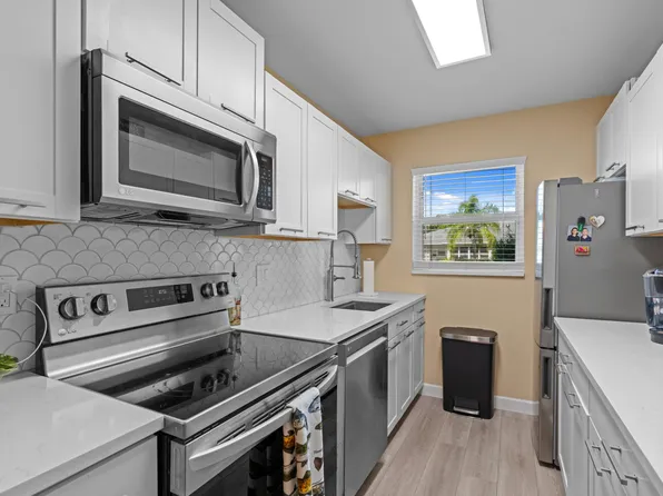 947 Circle Drive #C, Delray Beach, FL 33445