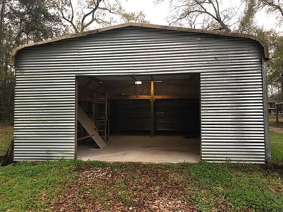 2nd image of 22331 Autumn Woods Dr