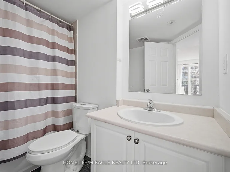 3049 Finch Ave W #2002 — Photo 21