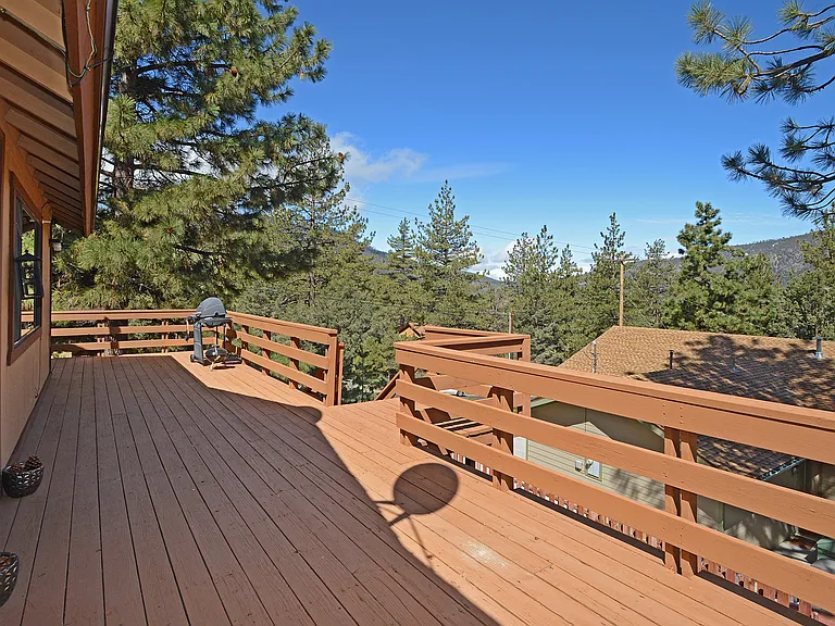 15329 Acacia Way — Photo 11