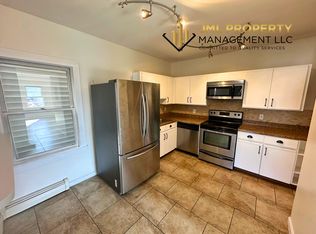 1684 S Main St #2, Fall River, MA 02724