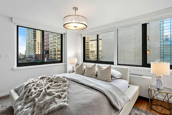 Rented by Compass | media 6