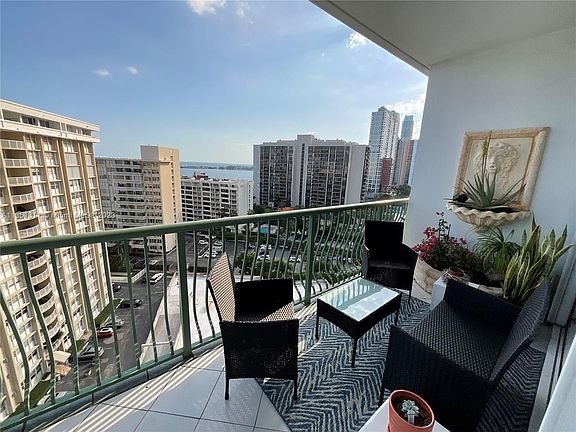 2nd image of 1408 Brickell Bay Dr APT 1403